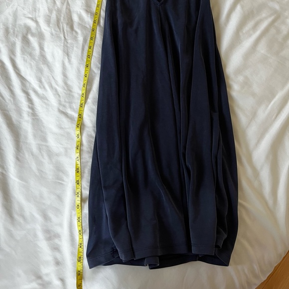 silence + noise racerback mini dress in navy blue - Picture 4 of 6